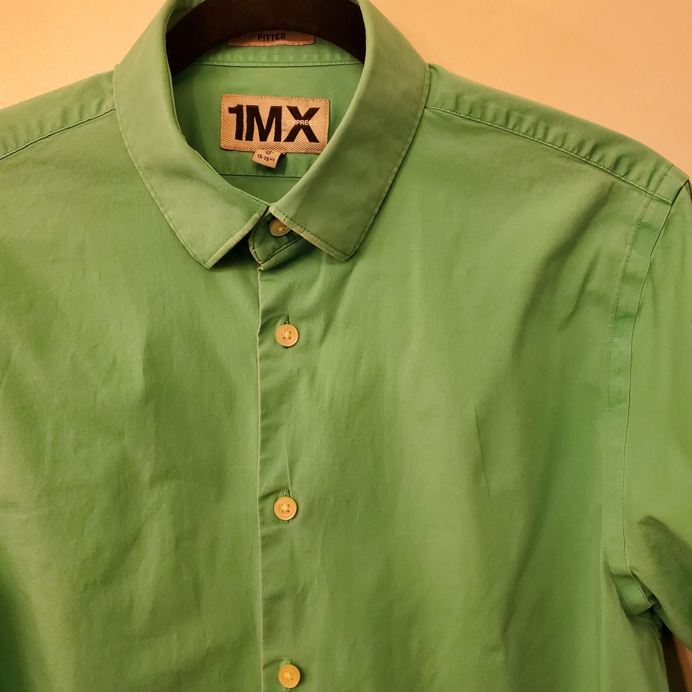 Men's Green Shirt